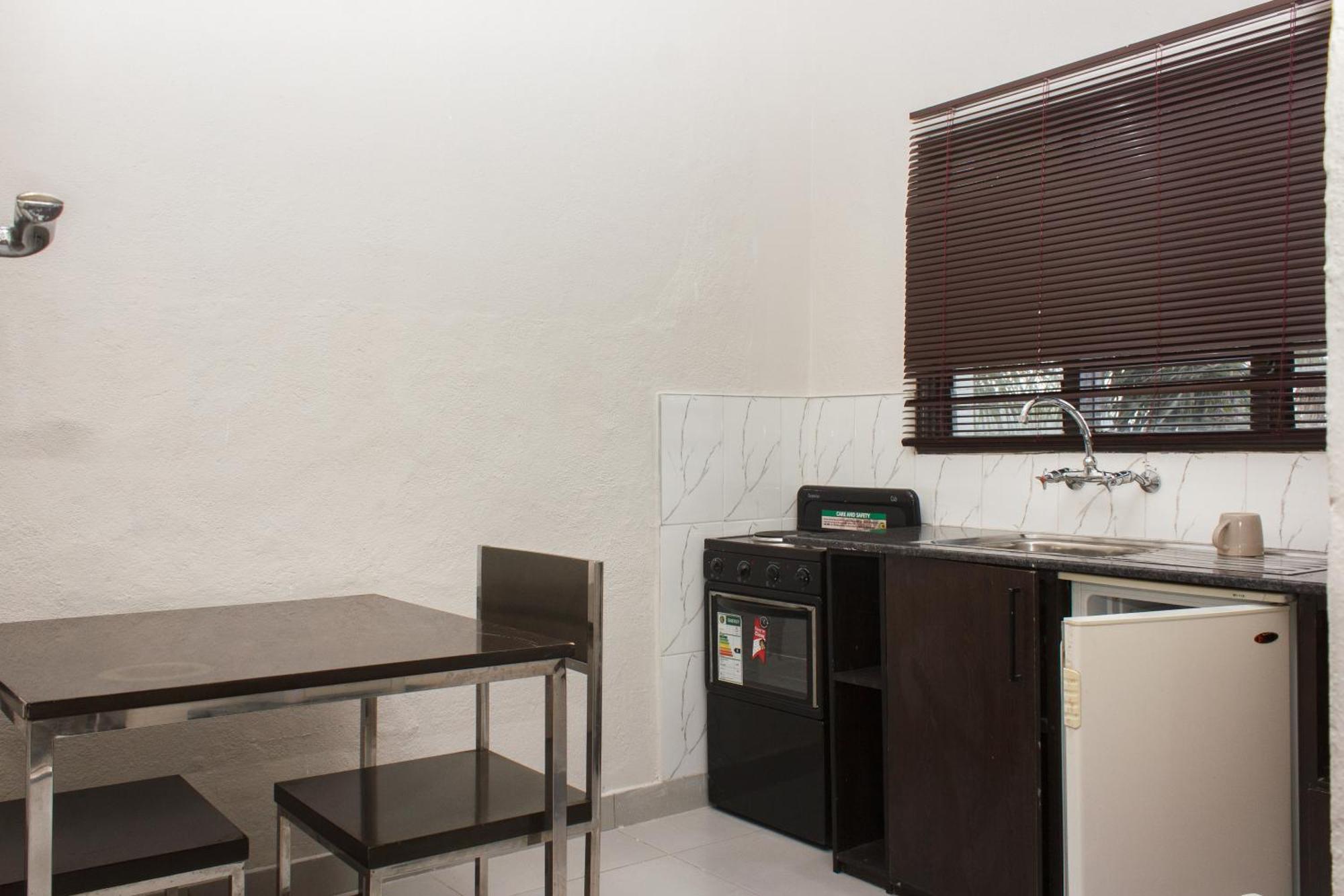 Cedar Place Limited Blantyre Esterno foto