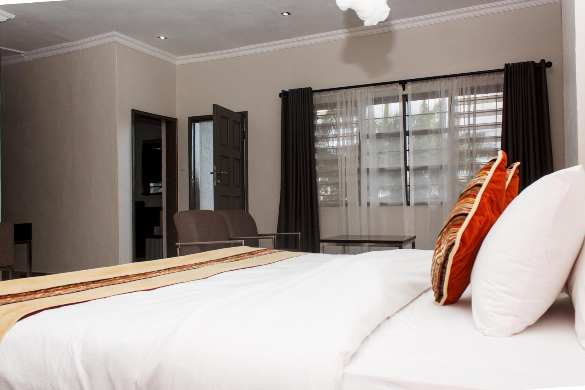 Cedar Place Limited Blantyre Esterno foto