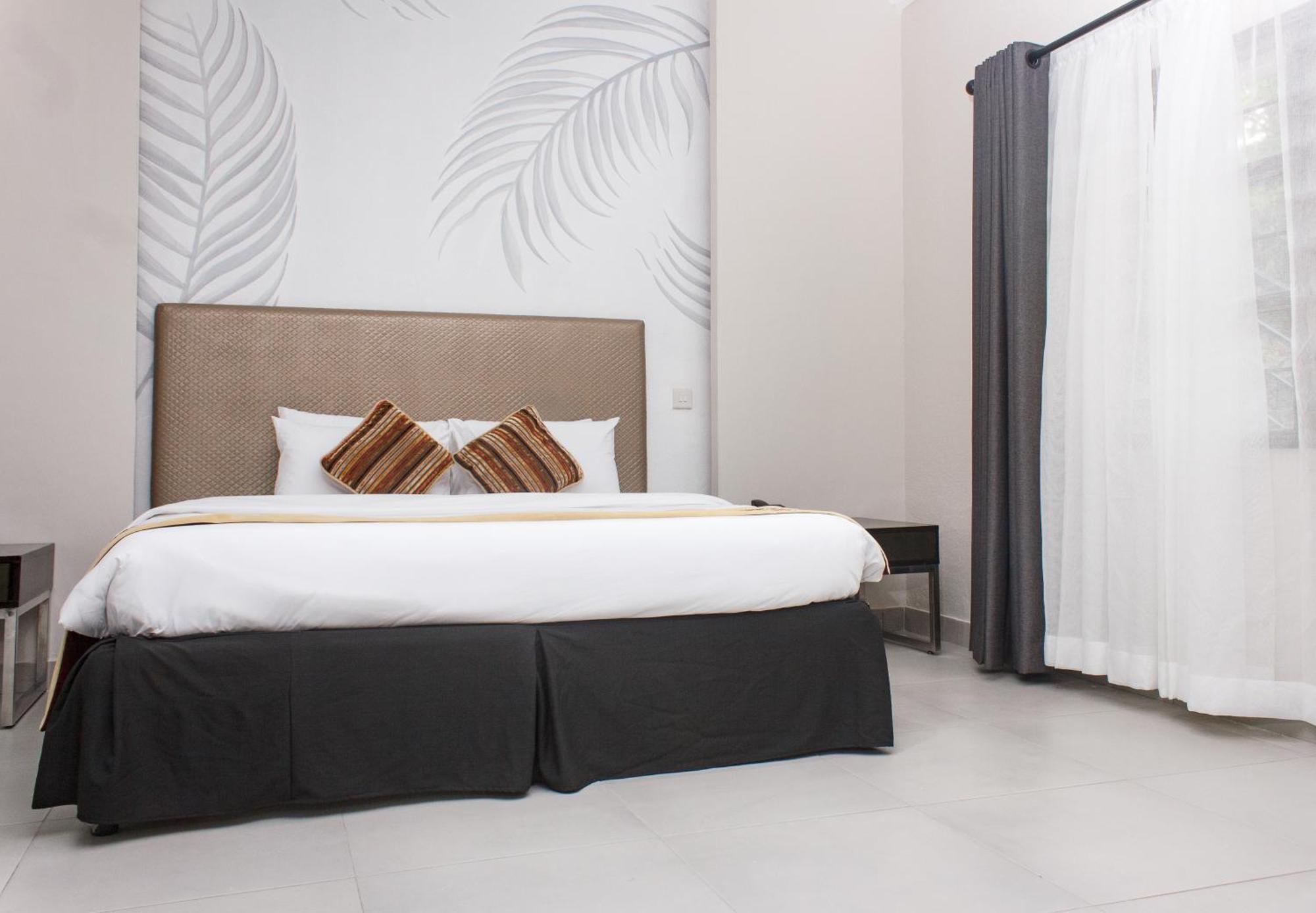 Cedar Place Limited Blantyre Esterno foto