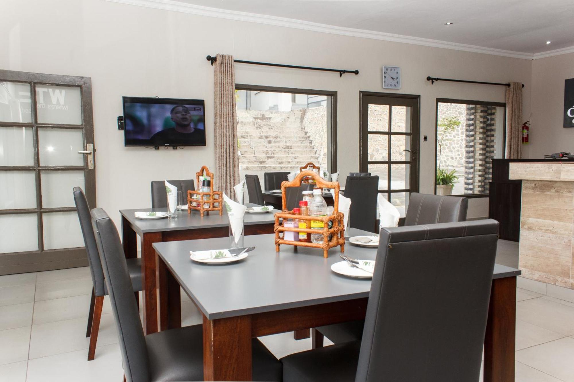 Cedar Place Limited Blantyre Esterno foto