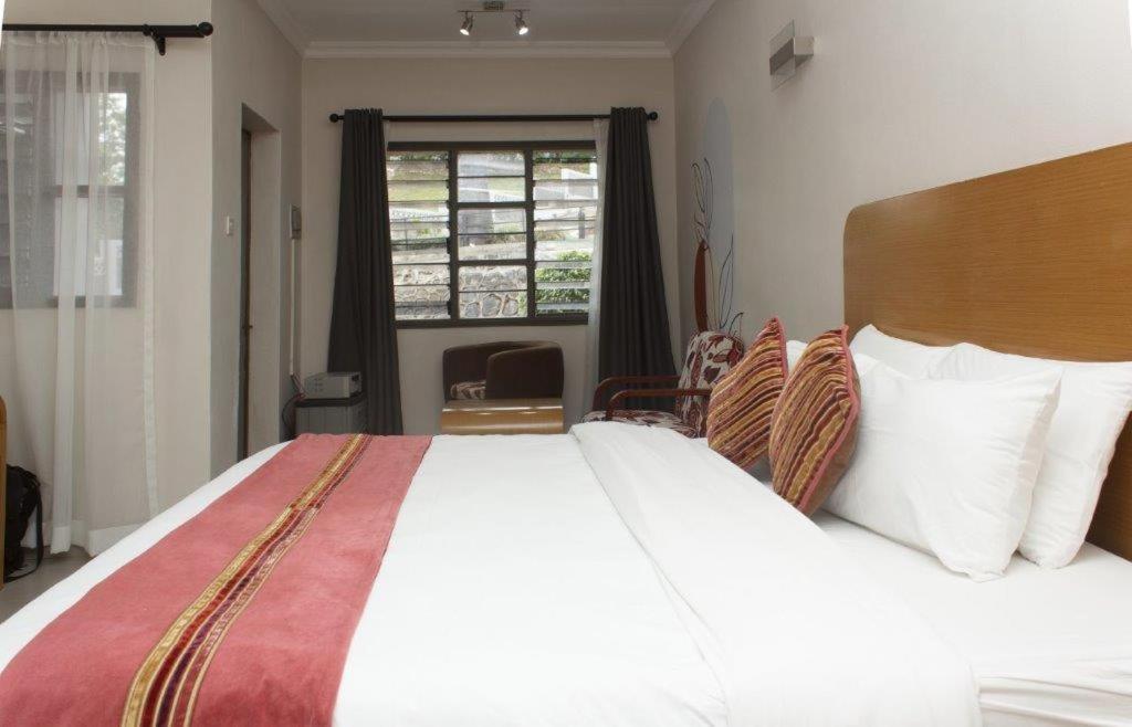Cedar Place Limited Blantyre Esterno foto